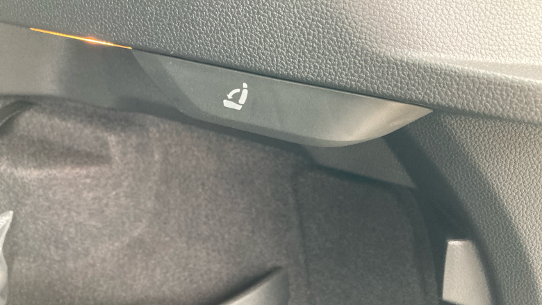 Skoda Karoq 1.5 TSI SE Edition 5dr DSG Petrol Estate